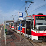 Tramvaj č. 13 na konečné v Králově Poli